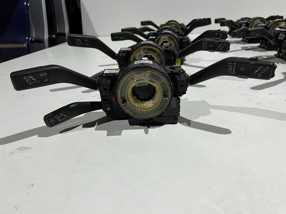 Подрулевой переключатель Skoda A5 Golf 5 Passat B6 гитара шлейф руля