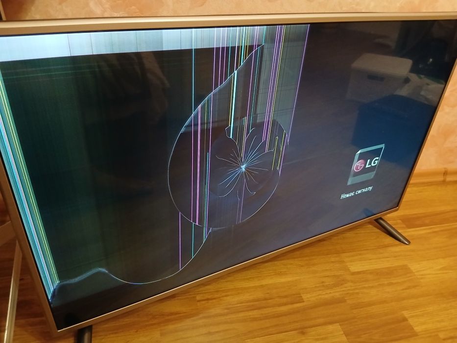 Телевізор LG 42 дюйма на запчастини