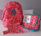 CONJUNTO ESCOLAR (Mochila+1 estojo+lancheira) colecção Crazy Heartss