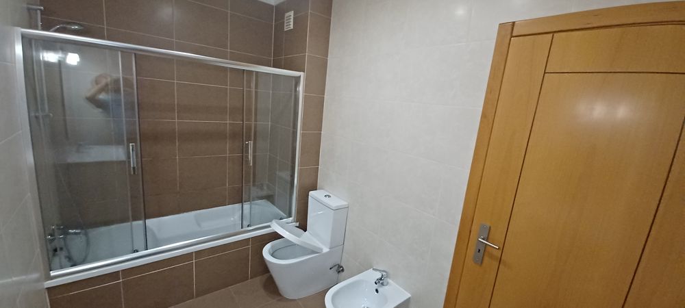 Apartamento T2 em prédio com elevador, em Fátima