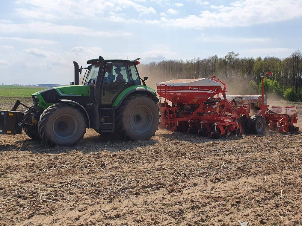 Siew  rzepaku, kukurydzy, zbóż, uprawa pasowa,  strip till