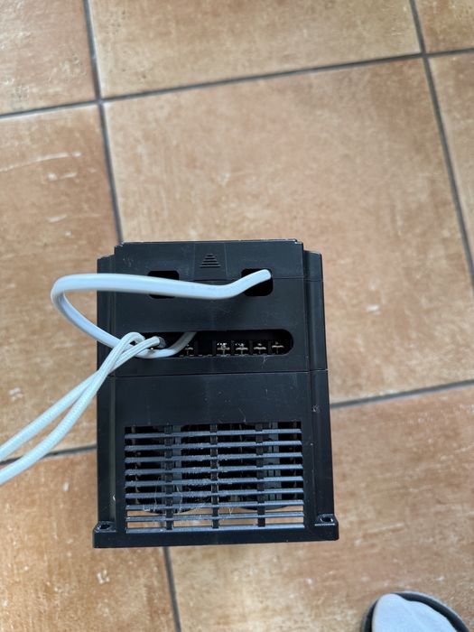 YINGSHIDA AE200 - частотный преобразователь 4Квт 380В инвертор