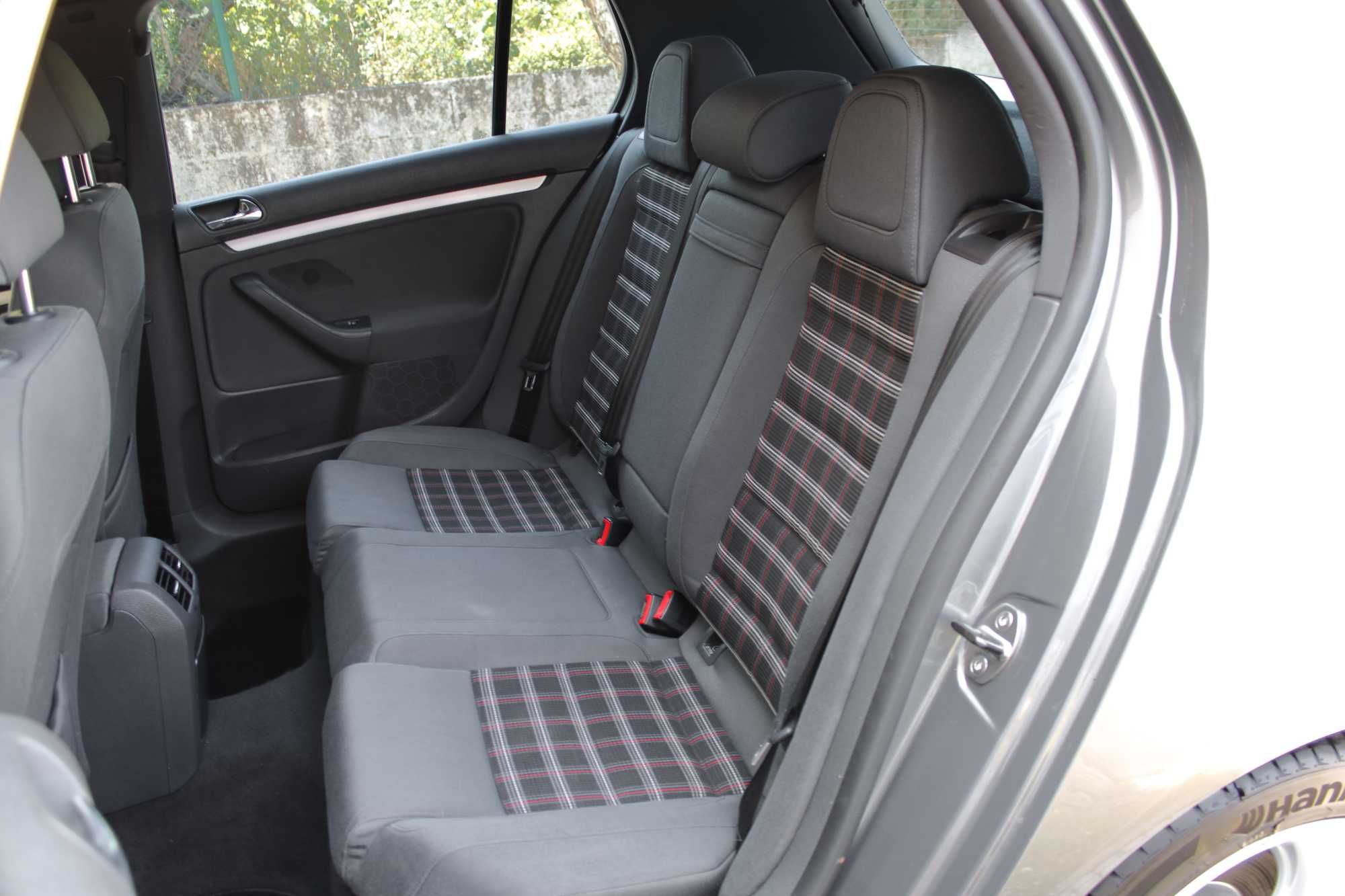 VW Golf 5 V DSG GTi 200CV (195€/Mês) - 84 Meses