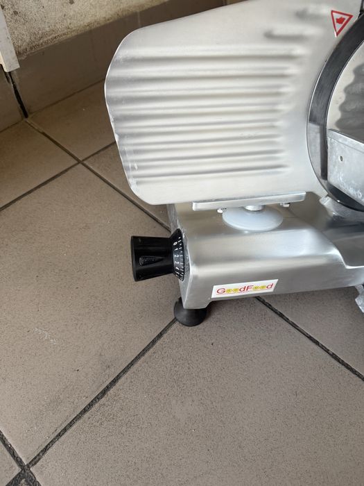 Слайсер Професійний Goodfood HBS-220