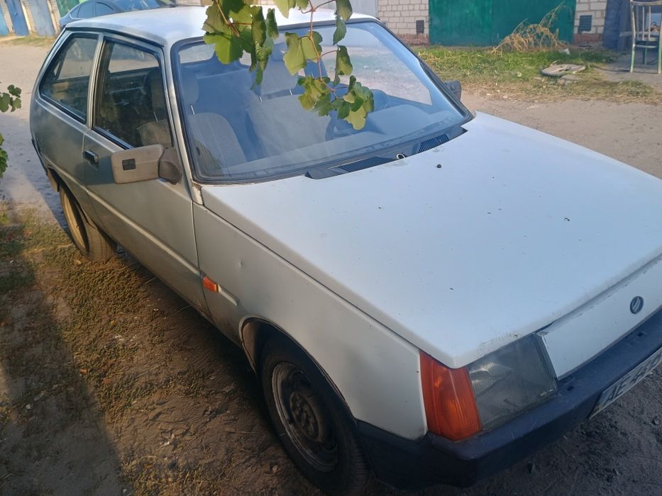 Таврия 1993 год на ходу