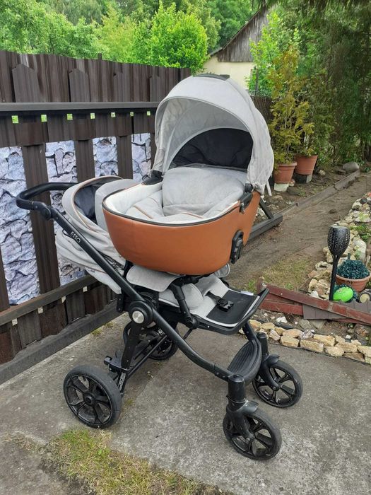 Wózek spacerowy/gondola Roan Esso 2w1