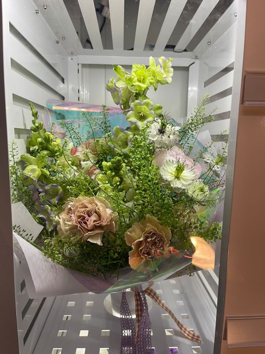 Kwiatomat bukietomat automat do sprzedazy kwiatow