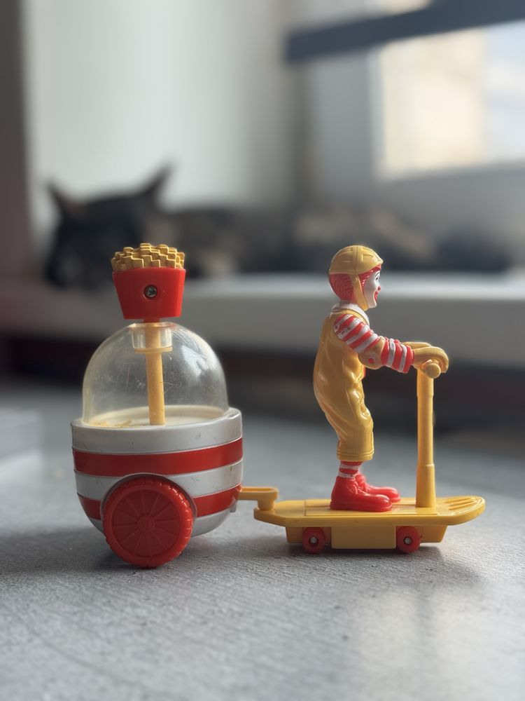 Игрушка Mc Donald’s 2001 мак редкая винтажный мерч