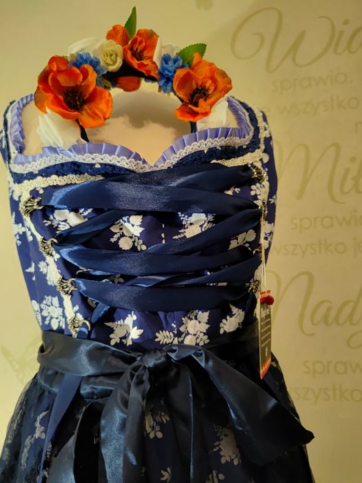 Strój ludowy folk folklor Oktoberfest suknia fartuch wianek roz. 54