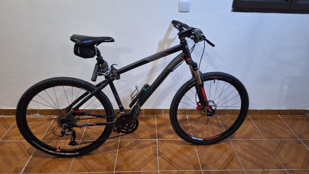 Bicicleta btwin rockrider 540 L