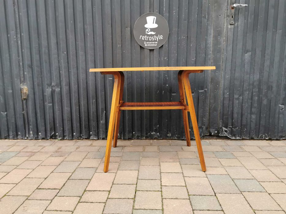 Stolik z żyłkową półką Dřevopodnik Holešov, Czechosłowacja '60, PRL