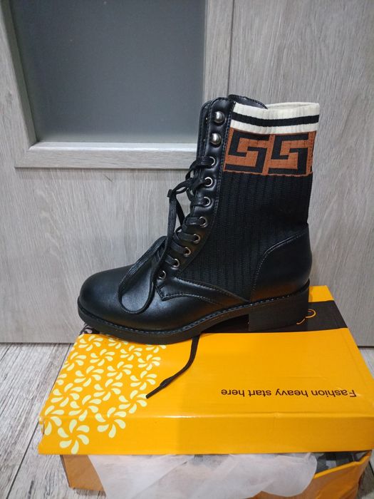 Śliczne Buty Damskie Nowe Wiosna Jesień