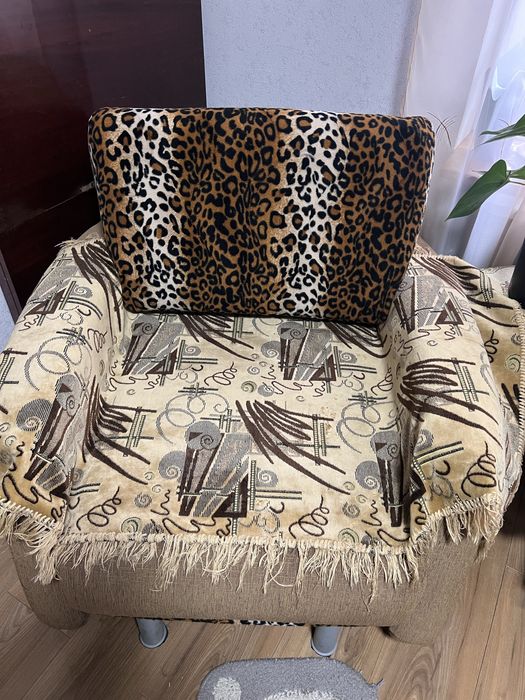 Терміново! 2 розкладних крісла ( крісло - ліжко )