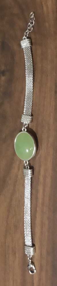Bransoletka srebrna z zielonym kamieniem firmy Avon - unikat