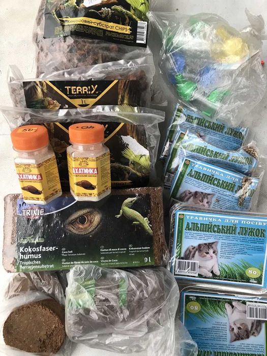 товары для животных , птиц, рыб и улиток