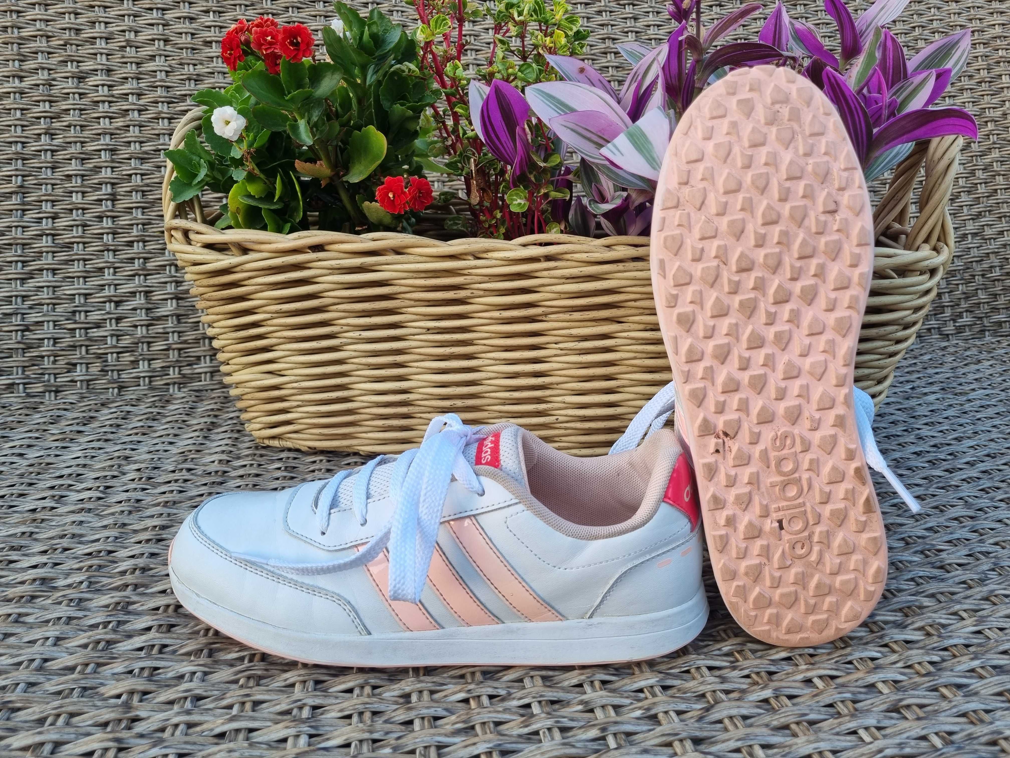 ADIDAS R 38 sneakersy Vs Switch 2.0 białe kolekcja NEO różowa podeszwa