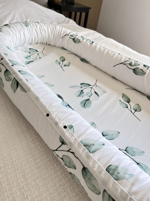 Kokon sleepee plus poduszka babymoov