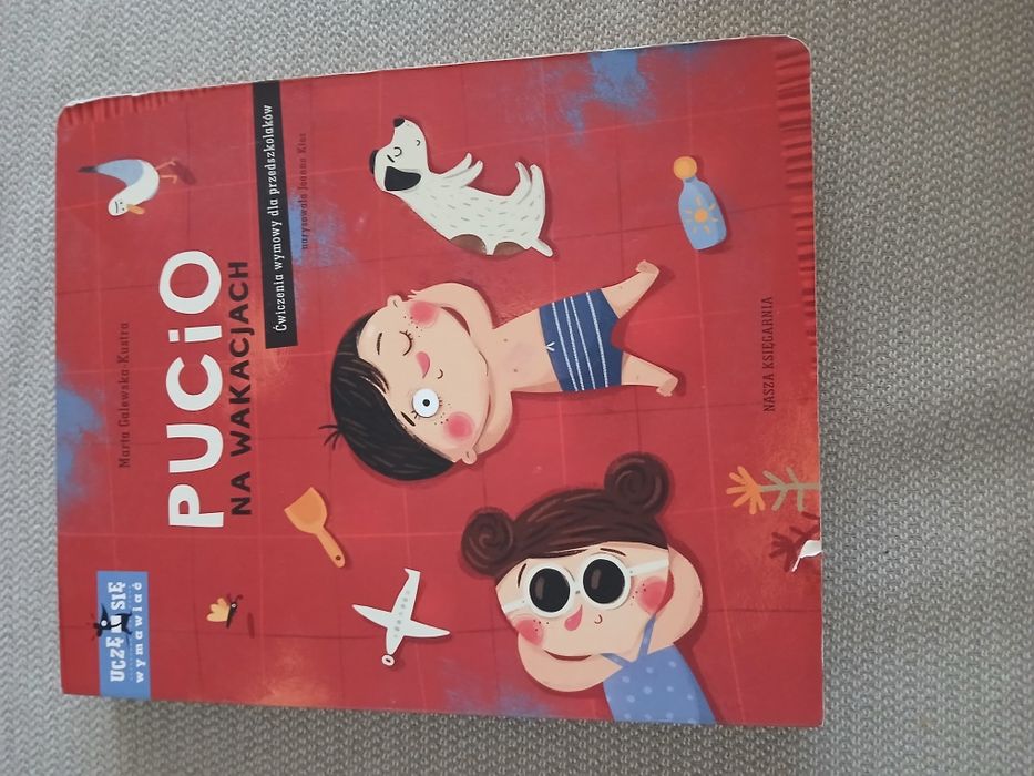 Pucio na wakacjach używany