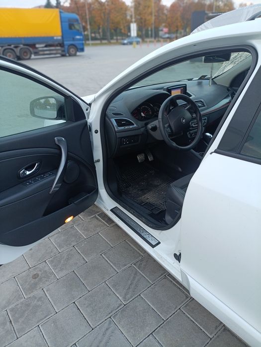 Продам авто Renault Megan  2013 року пригнане з Францій,