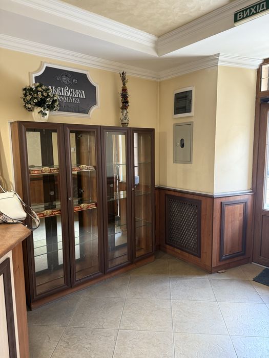 Оренда приміщення 47м2, вул. Б. Хмельницького(початок)