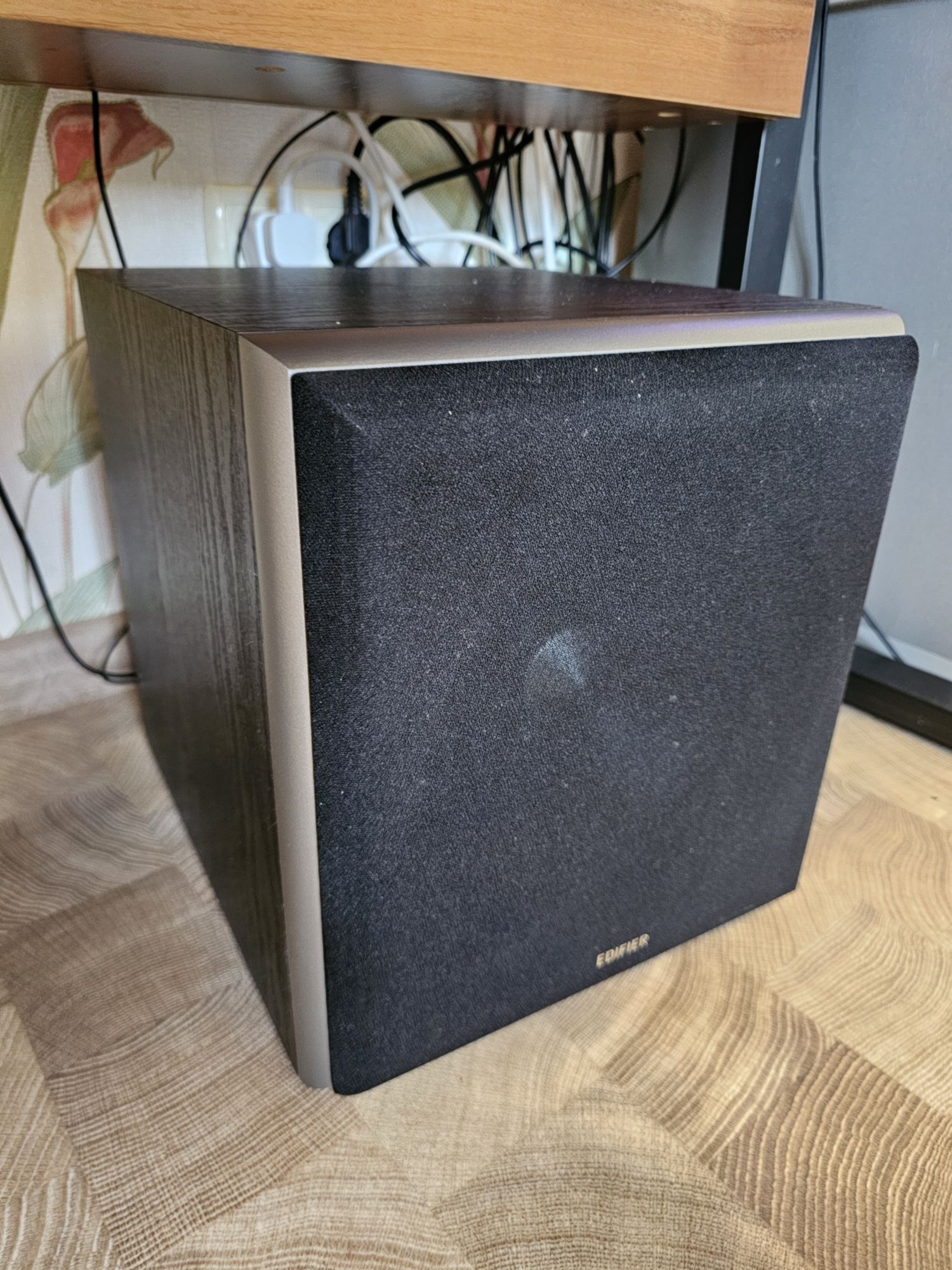 Edifier R2730db + сабвуфер Edifier T5