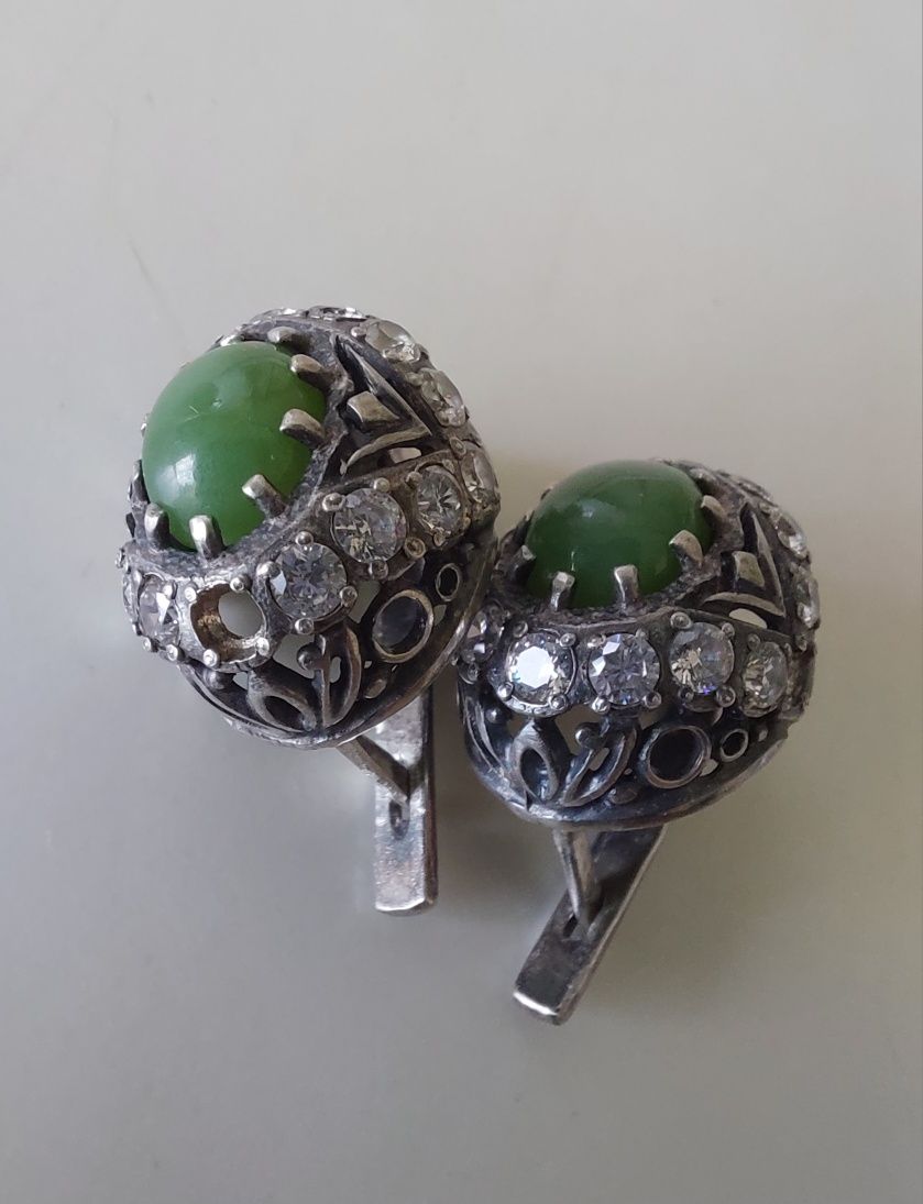 Серебро. Серебряные серьги (8гр).