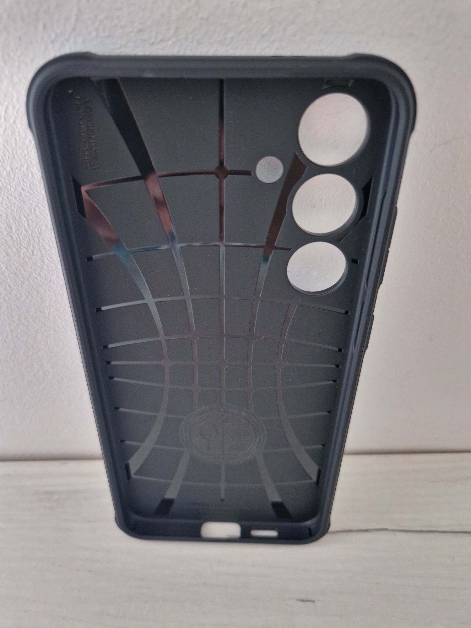 Etui SPIGEN Rugged Armor do Samsung Galaxy S24 Plus - Matte Black