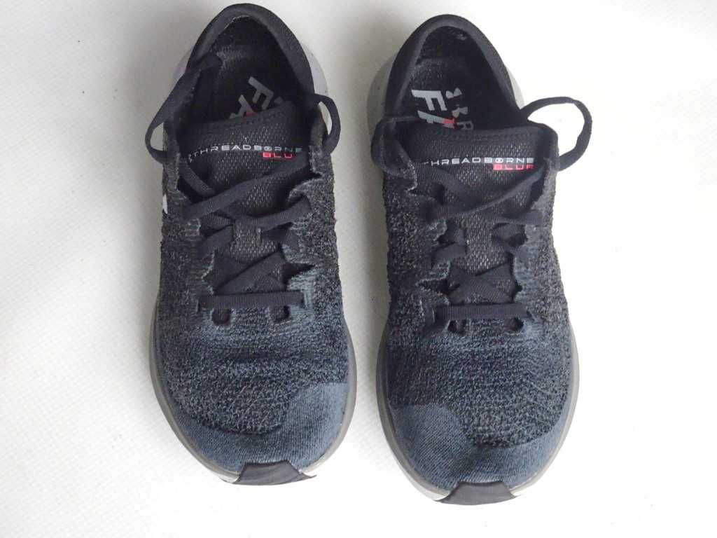 Under Armour buty sportowe r. 38 / 24 cm super stan