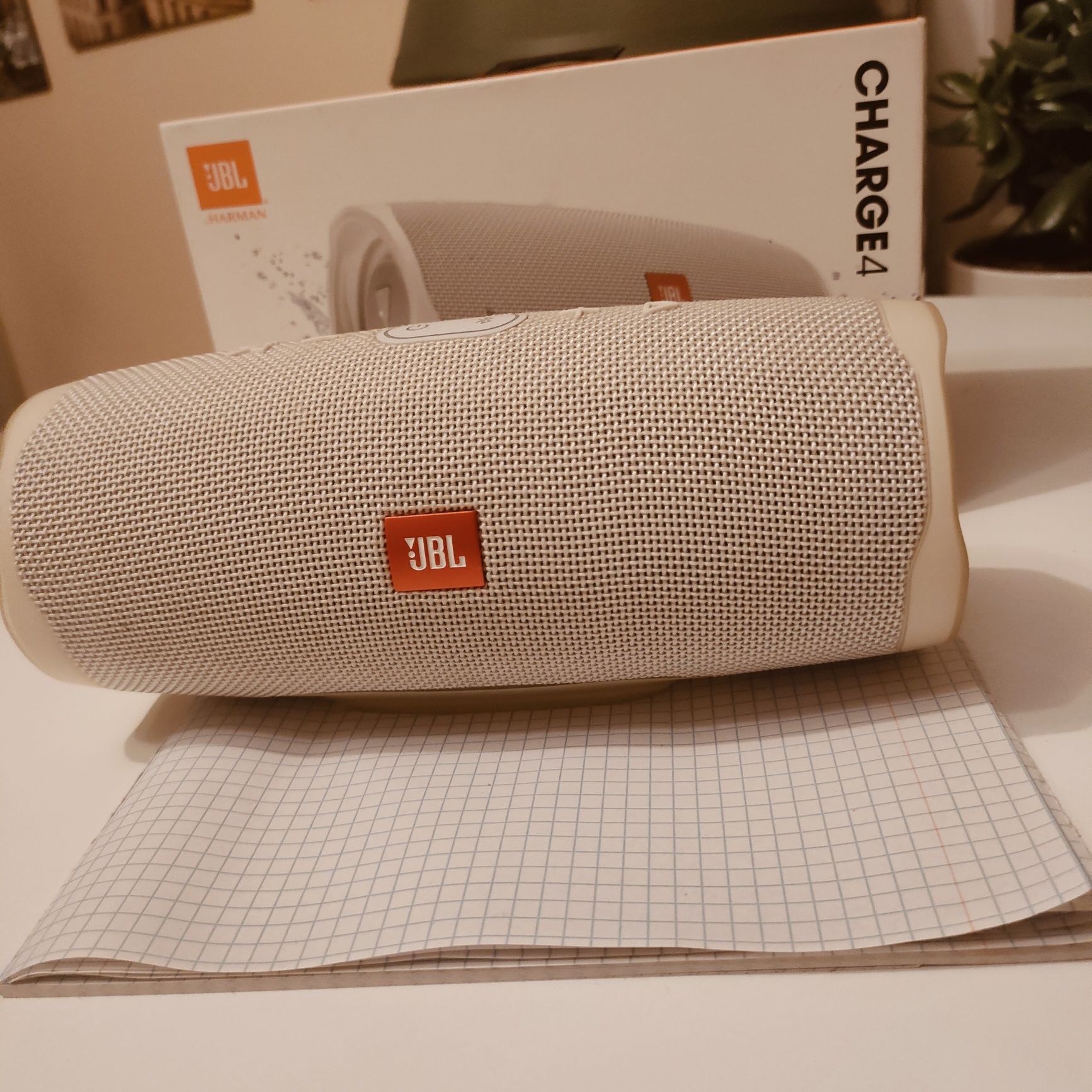 JBL Charge 4 - biały, idealny