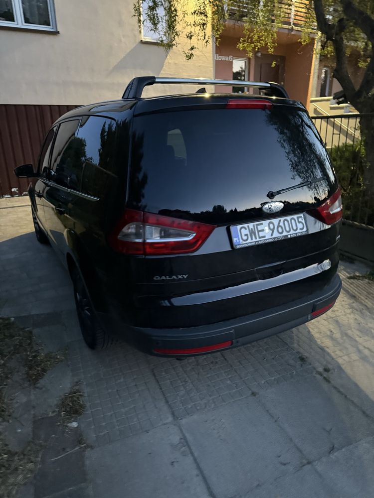 Ford Galaxy GHIA 2009 2.0 dobre wyposażenie