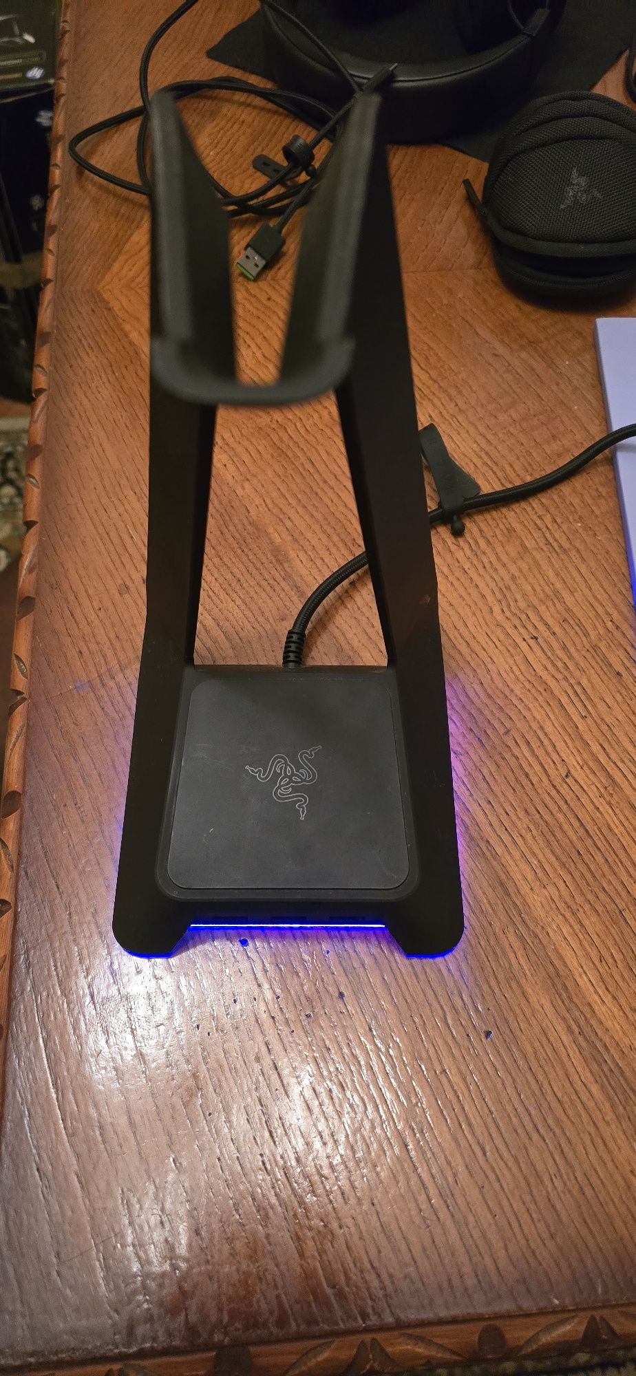 Headset Razer Station Base RGB