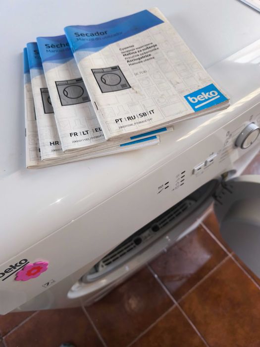 Máquina secar roupa