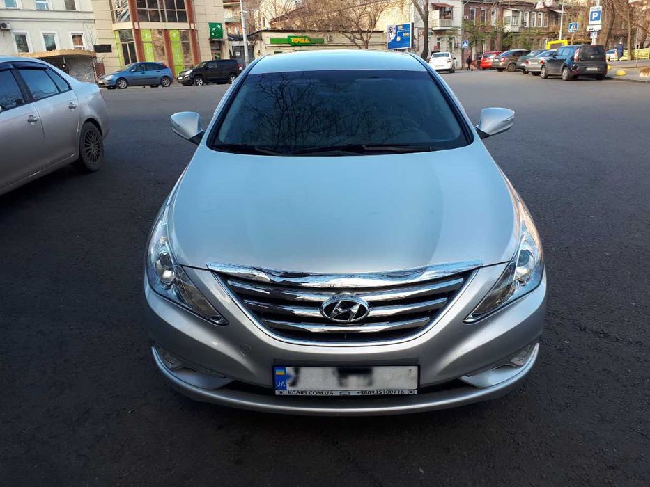Hyundai Sonata YF, 2013-2014 LPi. от 3900/неделя