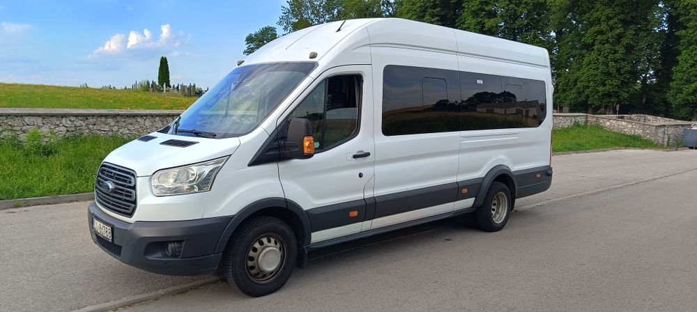 Ford Transit Autobus