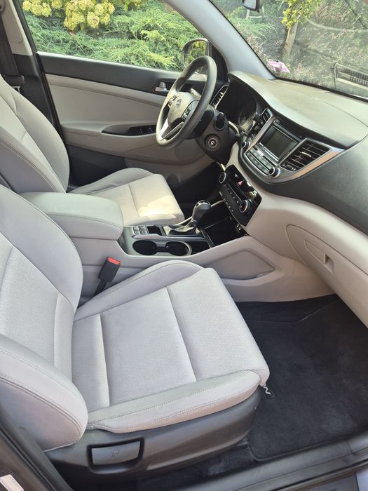Hyundai Tucson 2.0 benzyna AWD automat
