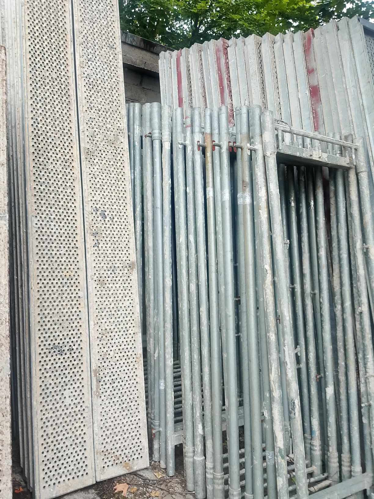 Rusztowanie używane Domki