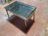 Grill nierdzewny turystyczny