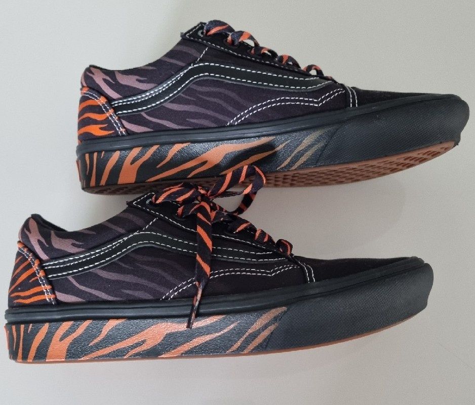 Vans ComfyCush Old Skool Discovery Project Cat Czarne buty sportowe r3