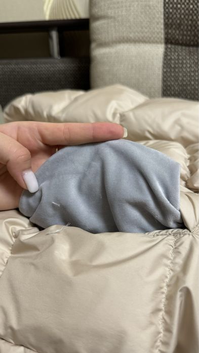 Продам пуховик в дуже хорошому стані