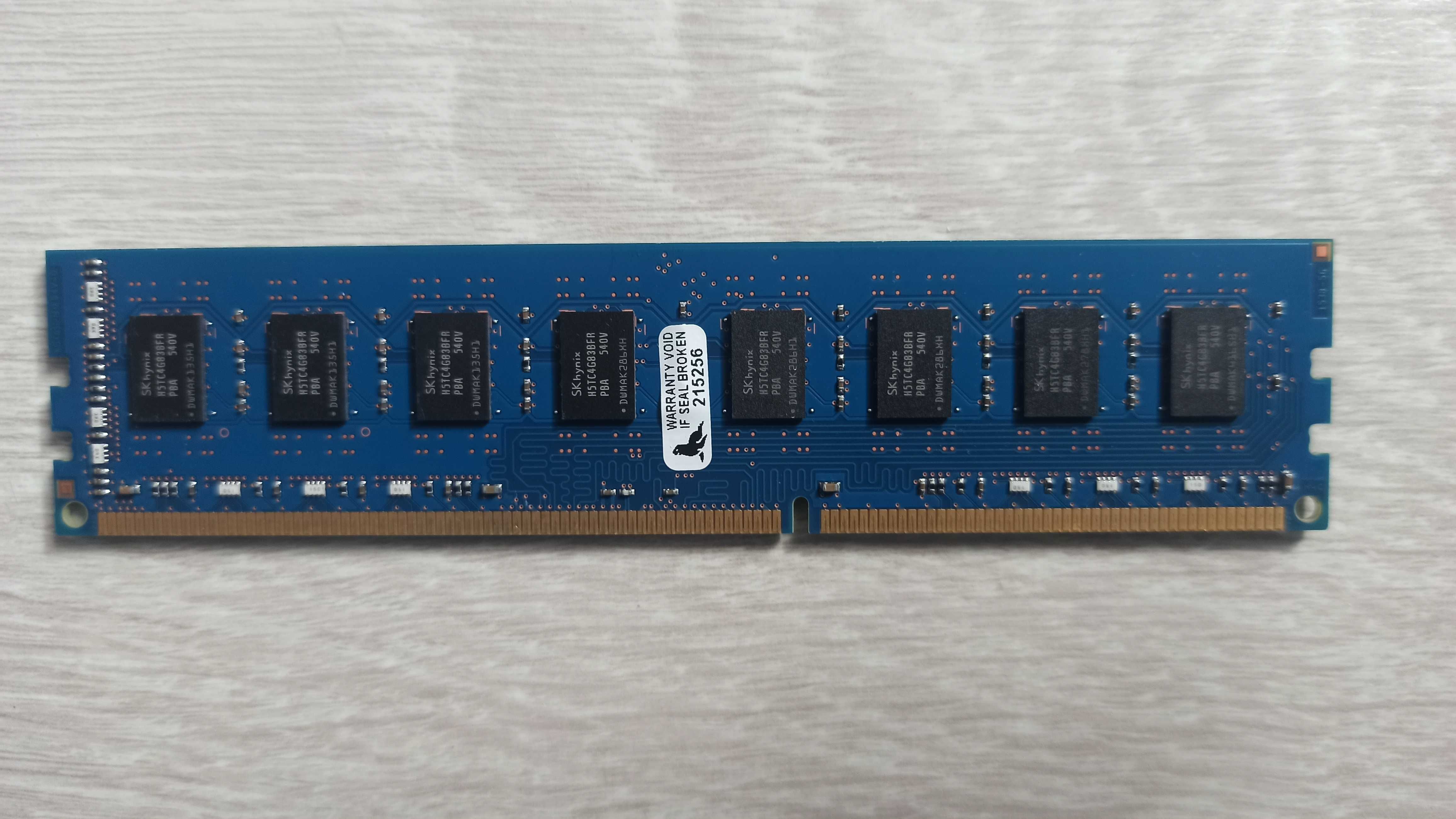Pamięć RAM DDR3 Hynix 8 GB 2Rx8 PC3L-12800U, HMT41GU6BFR8A