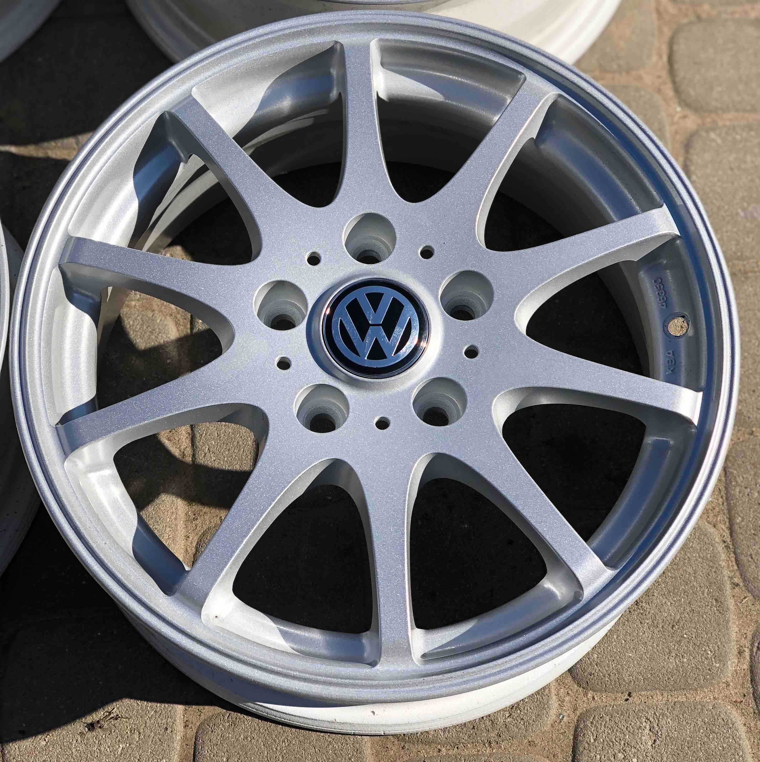 Оригінальні легкосплавні диски 5 112 R15 Volkswagen / Audi