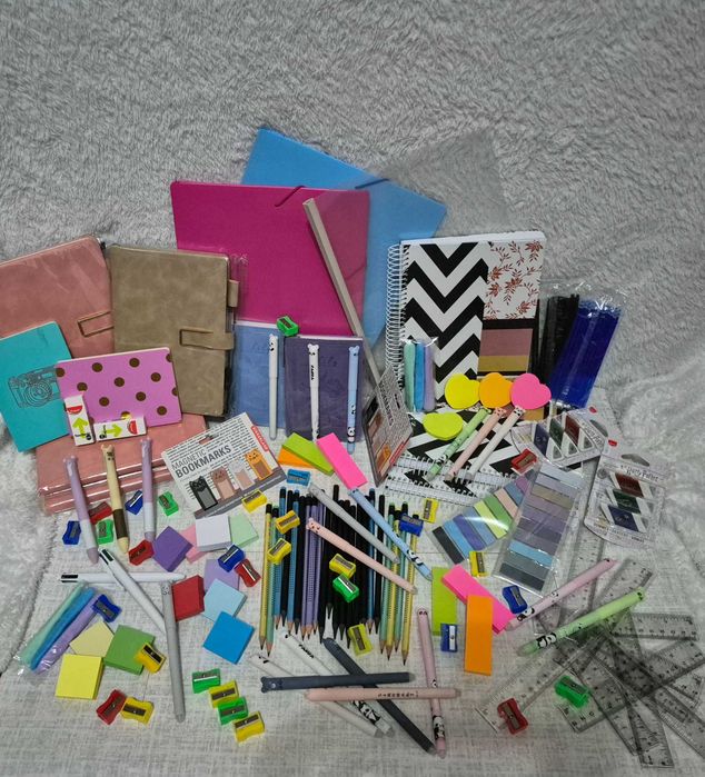 Lote de material de papelaria