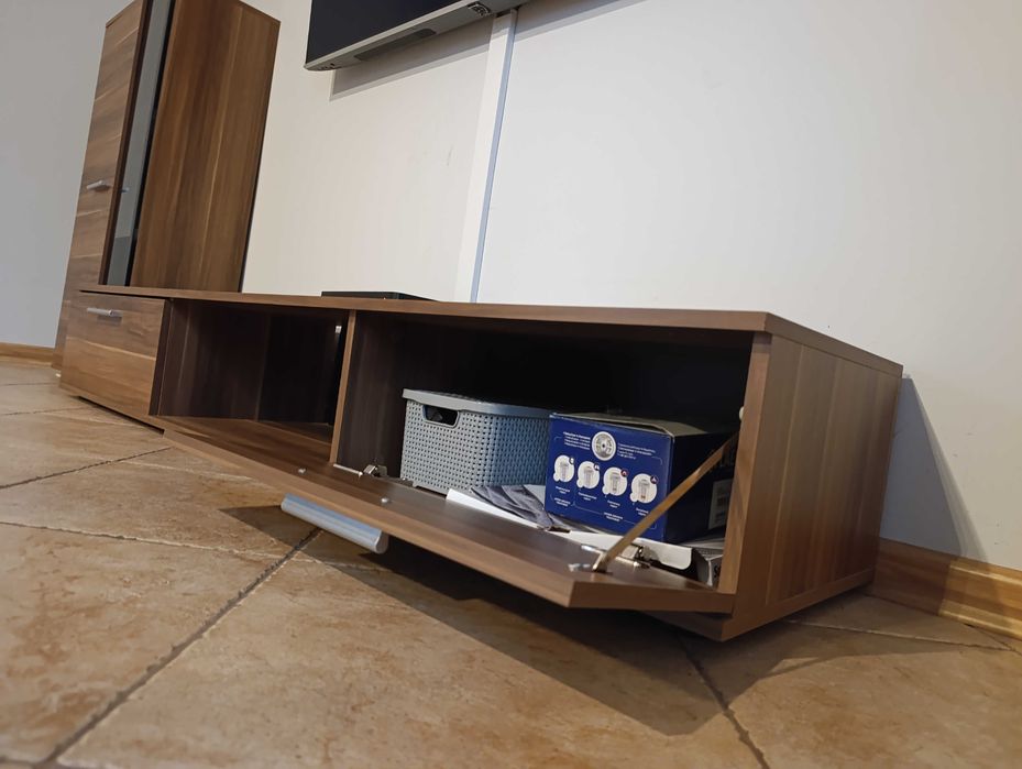 Zestaw mebli pokojowych  meblościanka