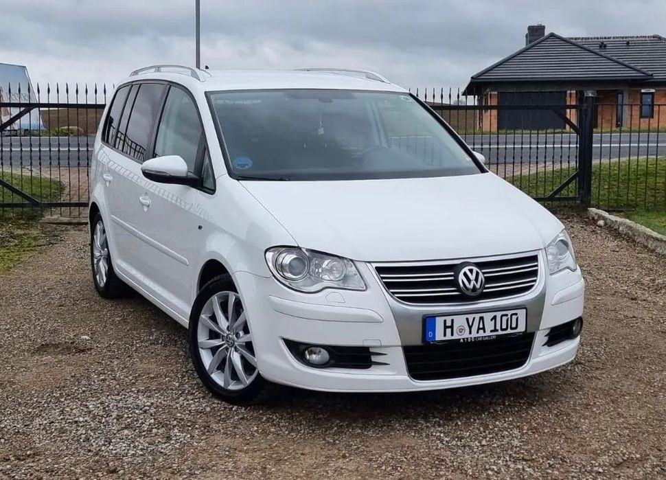 Volkswagen Touran *2.0 TDI*R-Line*Bi-xenon*Navi*Lift !!!