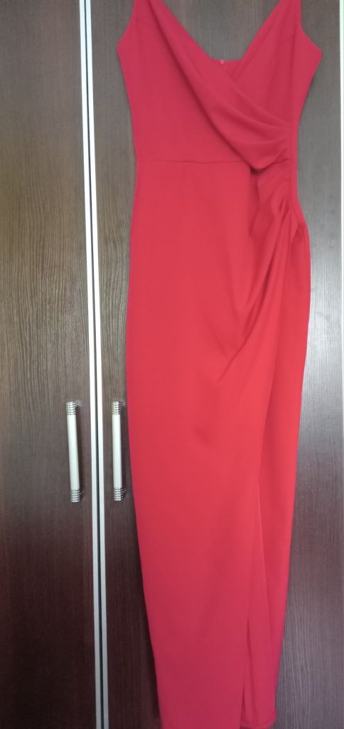 Długa sukienka czerwona