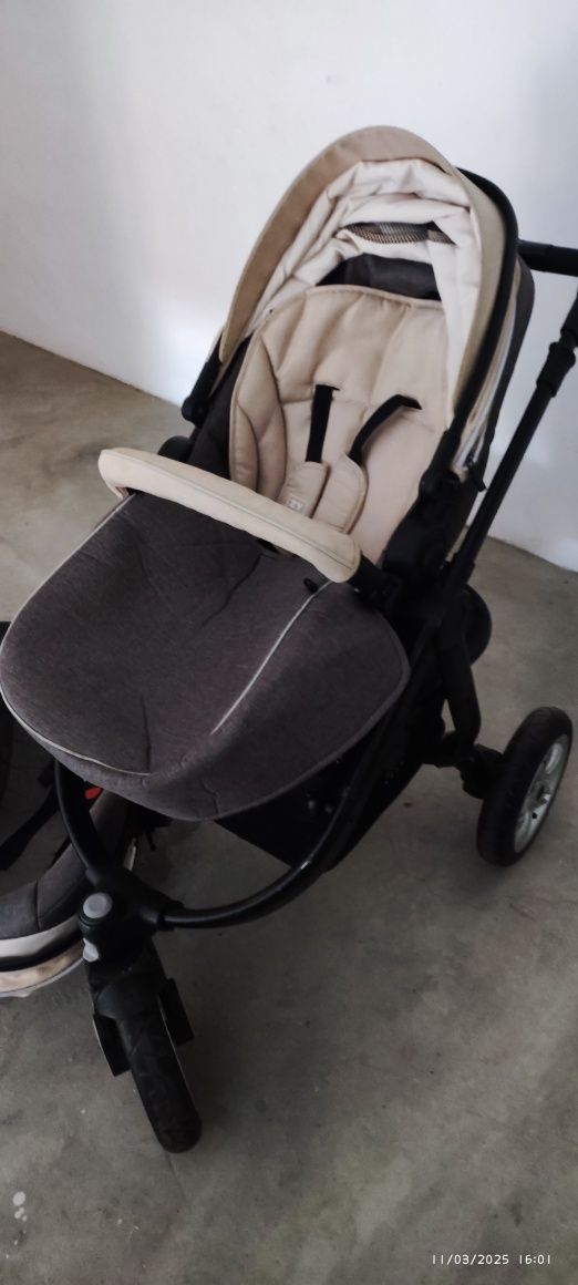 Carrinho duo de bebê