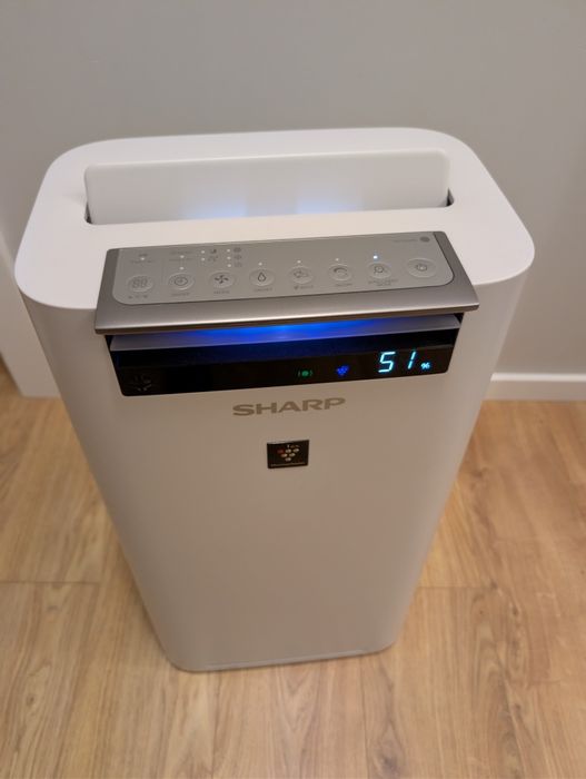 Oczyszczacz, jonizator i nawilżacz powietrza Sharp UA-HG50E-L