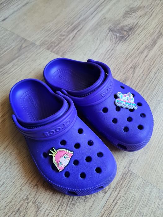 Chodaki Crocs C12