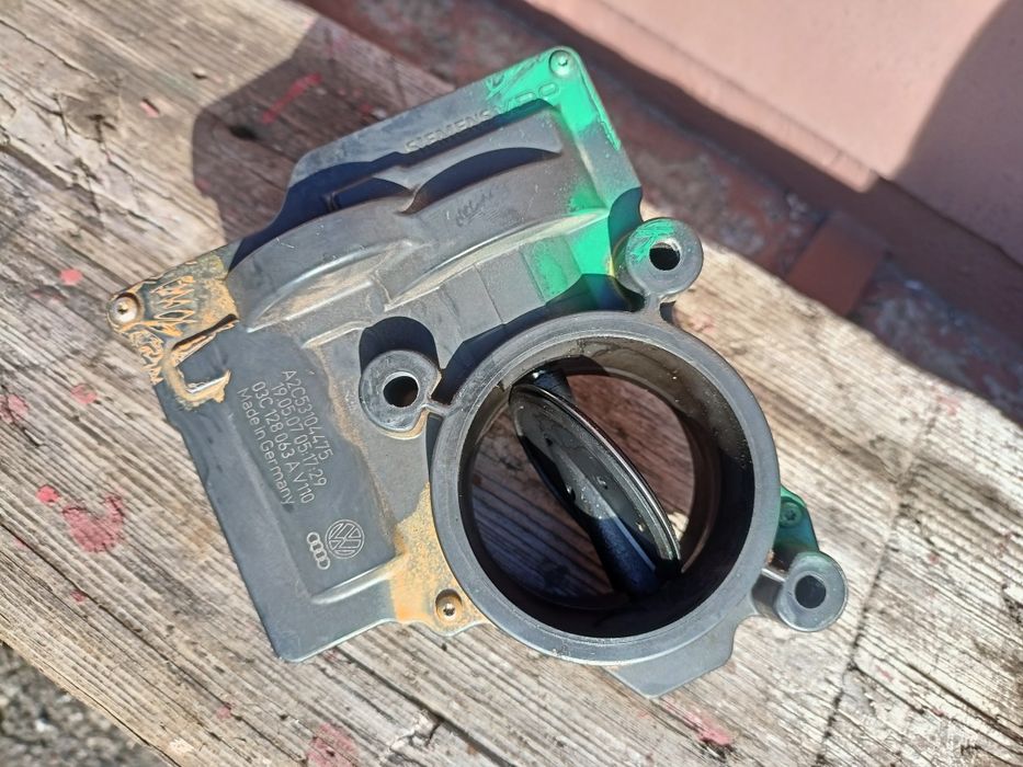 Заслонка регулювання наддува 03c128063 A