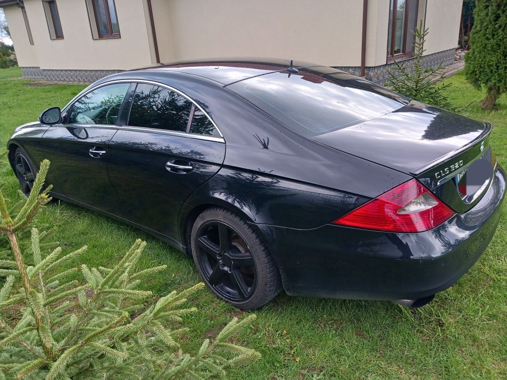 Mercedes CLS w219 320CDI Obsydian Black 197